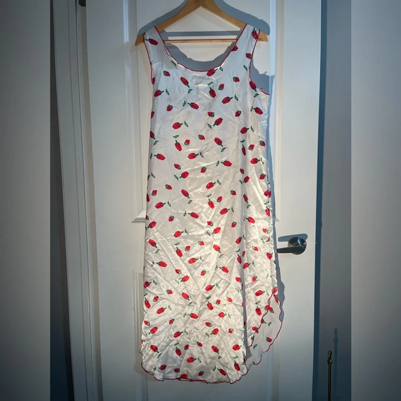 Vintage Jessica Size L Rosebud Nightgown - Picture 5 of 9